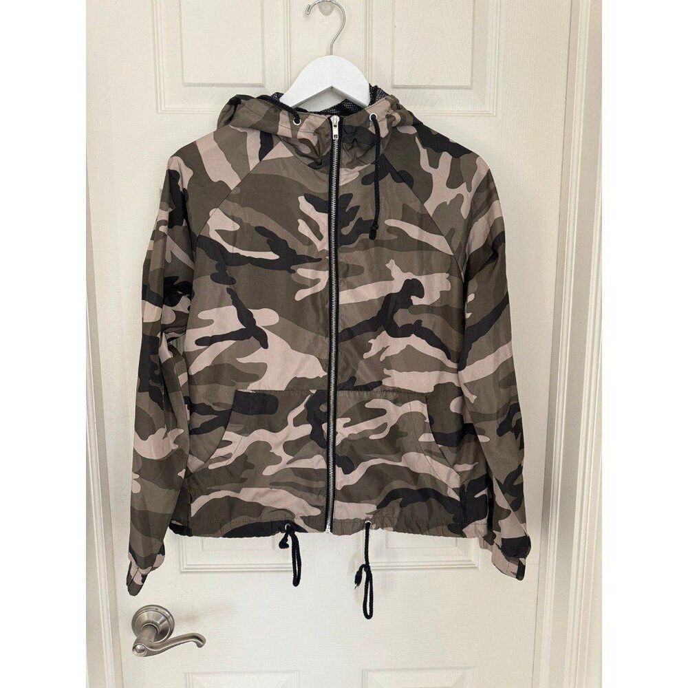 Army green size large rain jacket/poncho
